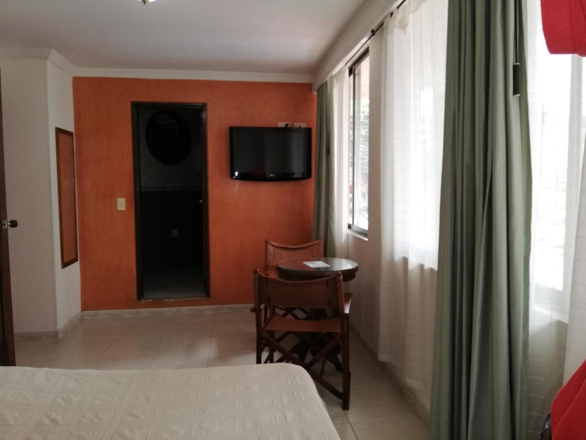 Hotel Costa Del Sol 3*