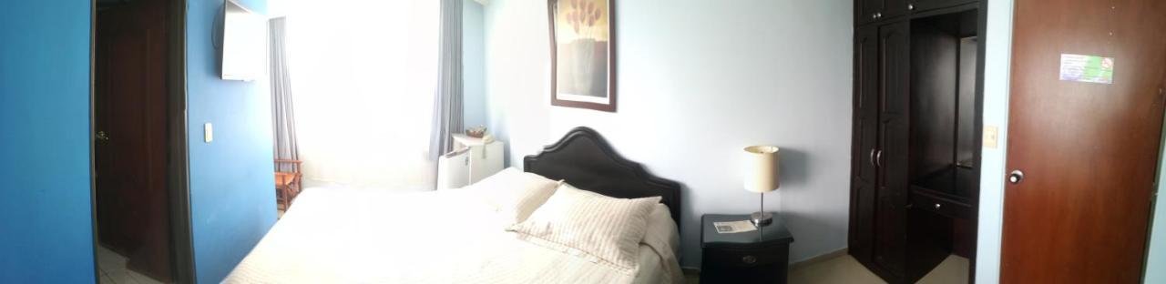 Hotel Costa Del Sol 3*